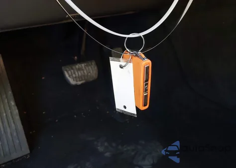 2021 Volvo Xc60 T5 Inscription z USA, uszkodzony, nr VIN YV4102RL2M1835091